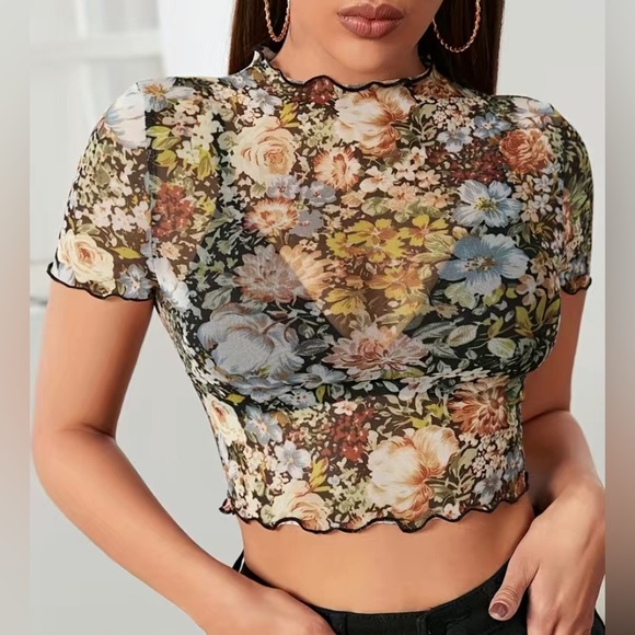 NWT Sheer Floral Crop Top - Picture 3 of 5